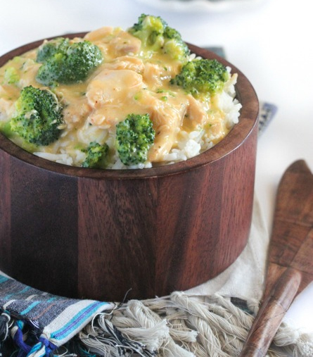 Creamy Crockpot Chicken and Broccoli Over Rice