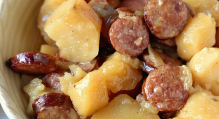 Crockpot Sausage & Potatoes