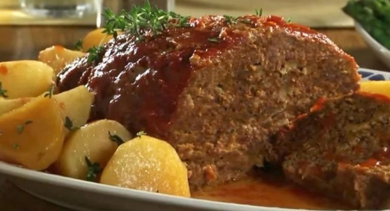 Slow Cooker Meatloaf and Potatoes