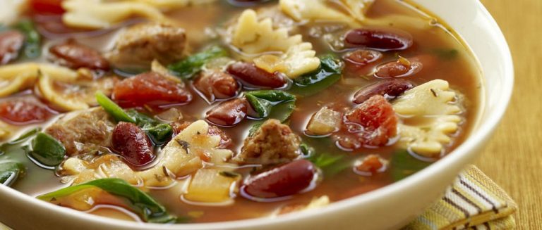 Quick Italian Spinach and Pasta Soup