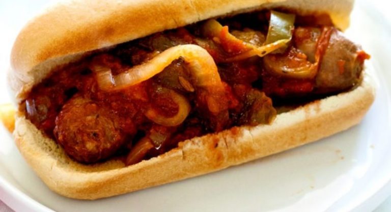 Slow Cooker Sausage and Peppers