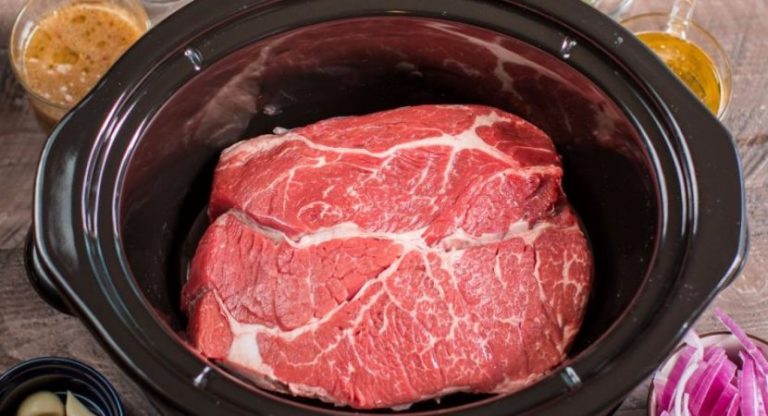 Slow Cooker Garlic Ale Beef Sliders Recipe