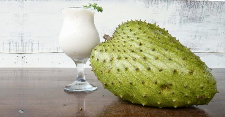 Top 10 Reasons Why We Should Eat Guyabano Fruit