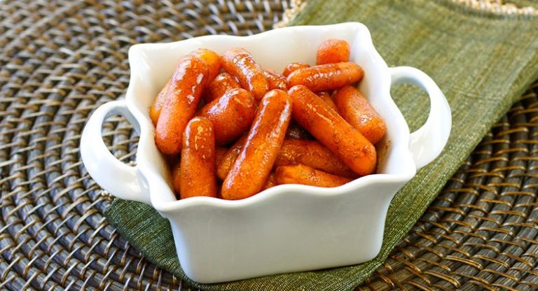 Slow Cooker Cinnamon Sugar Glazed Carrots