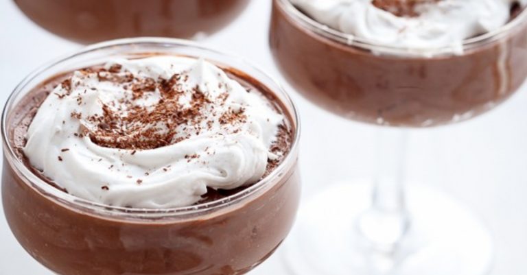 3- Ingredient Double Chocolate Mousse (Low Carb)