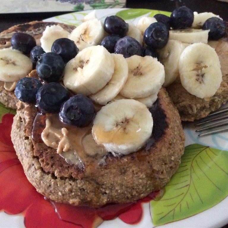 GARBANZO-OAT PANCAKES