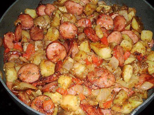 SKILLET POTATOES