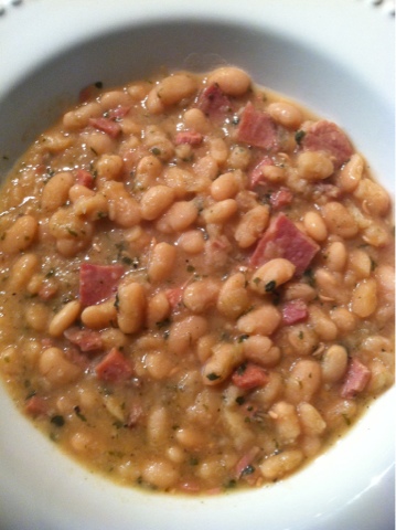 Crockpot White Bean and Ham Soup