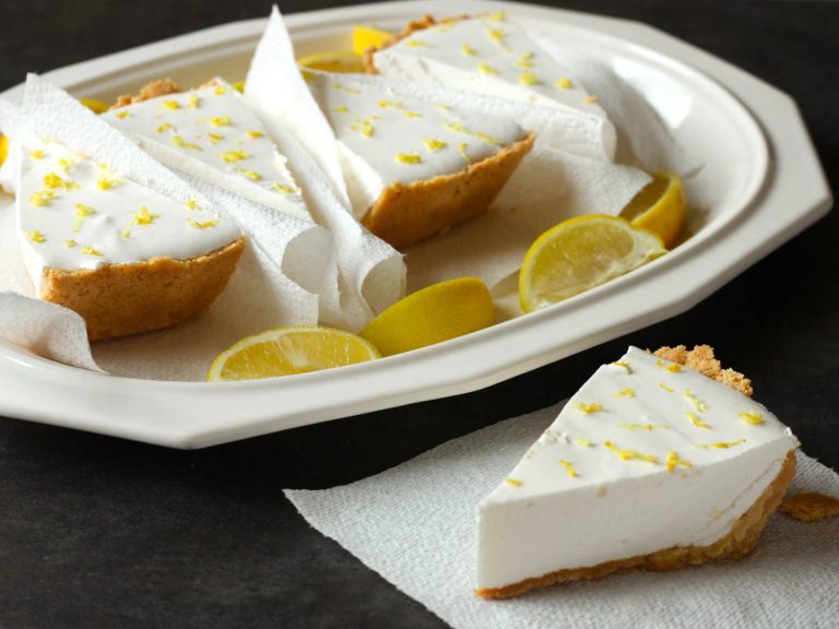 LEMONADE CHEESECAKE