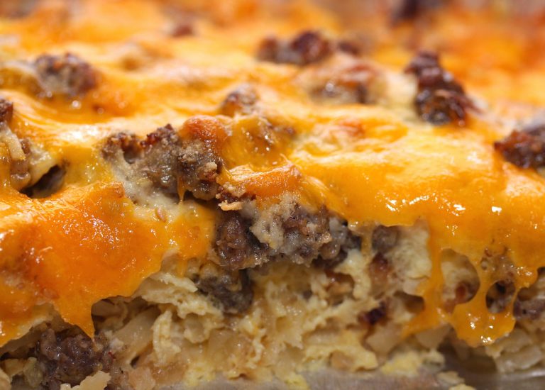 AMISH BREAKFAST CASSEROLE