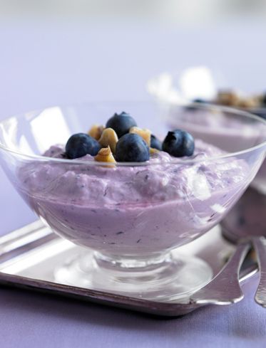 STRAWBERRY-BLUEBERRY PARFAITS