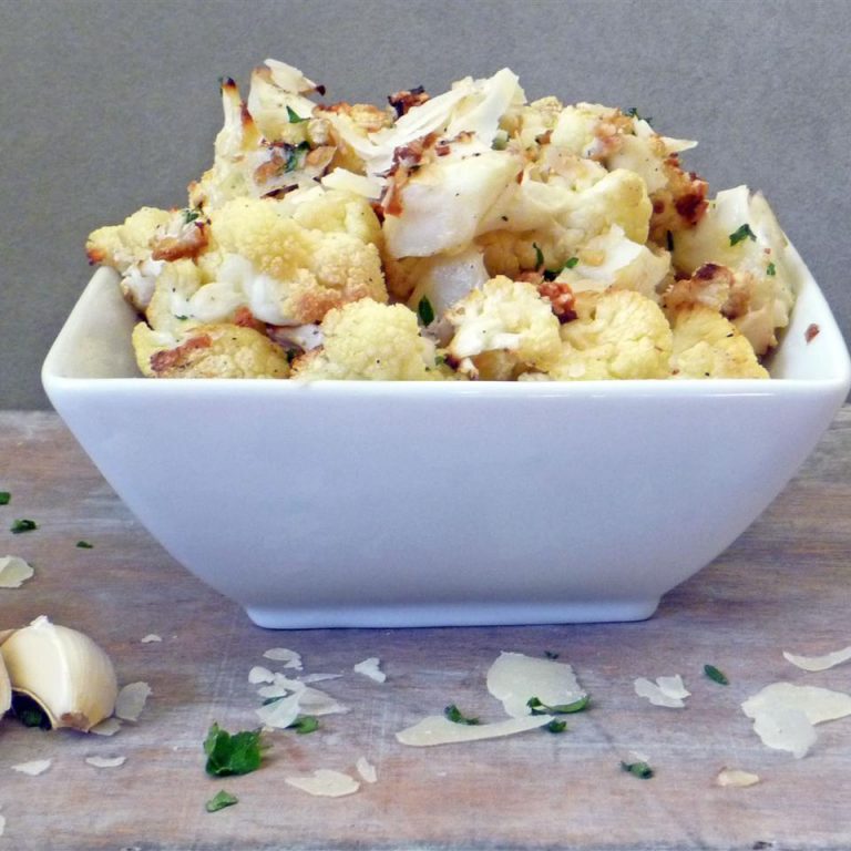 ROASTED GARLIC CAULIFLOWER