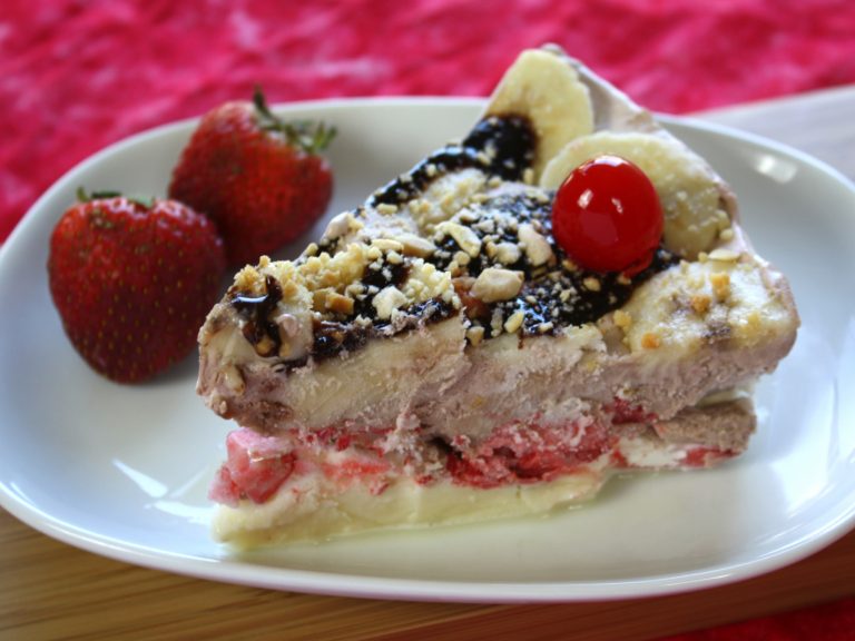 BANANA SPLIT PIE