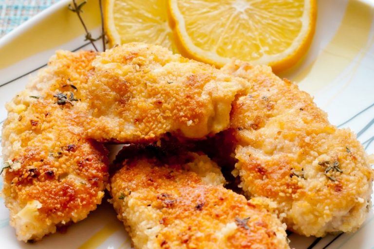 PARMESAN CHICKEN CUTLETS