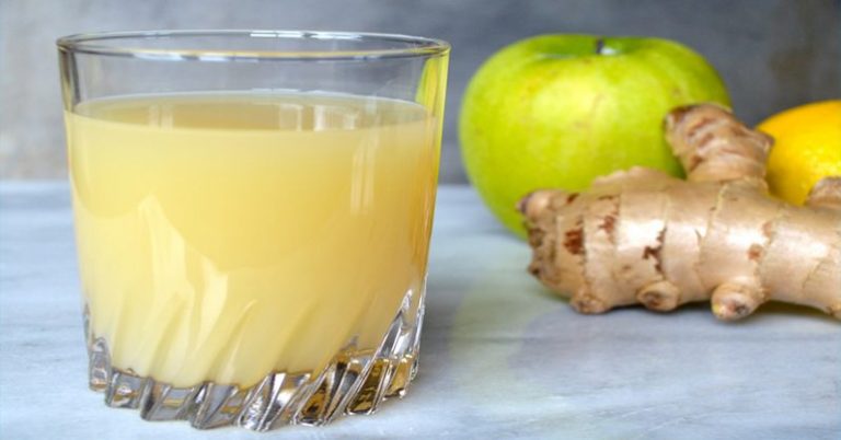 CLEAN ALL THE TOXINS OUT OF YOUR SYSTEM LIKE NOTHING ELSE WITH THE 3 JUICE COLON CLEANSE RECIPE