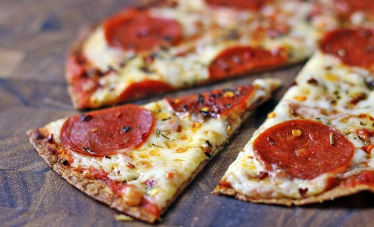 TORTILLA PEPPERONI PIZZA