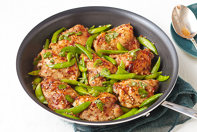CHICKEN AND SUGAR SNAP PEAS