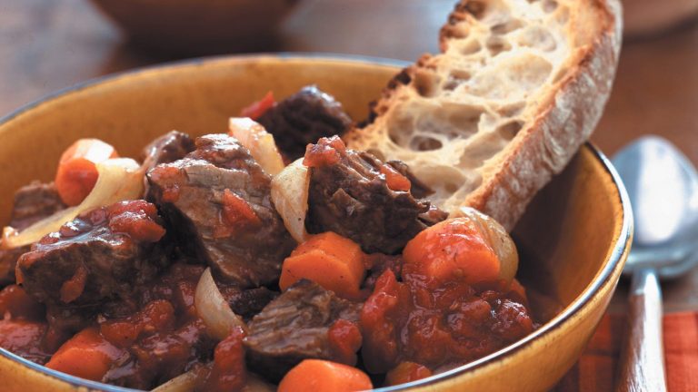 CROCKPOT TUSCAN BEEF STEW