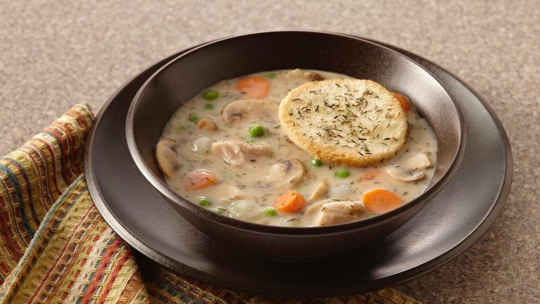 Chicken Pot Pie Soup