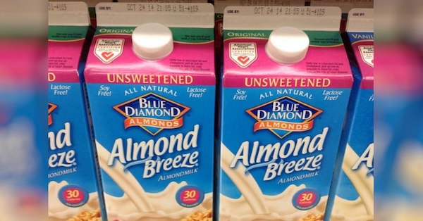 If Anyone You Know Buys Almond Milk, Tell Them To Stop – Here’s Why