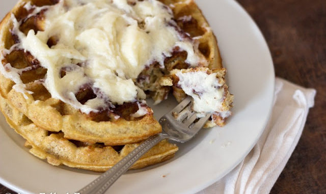 CINNAMON ROLL WAFFLES WITH CREAM CHEESE ICING