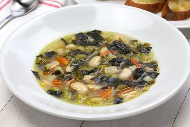 Minestrone Soup with Kale