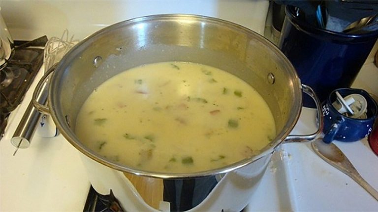 Garlic Soup 100 Times More Efficient Than Antibiotics!
