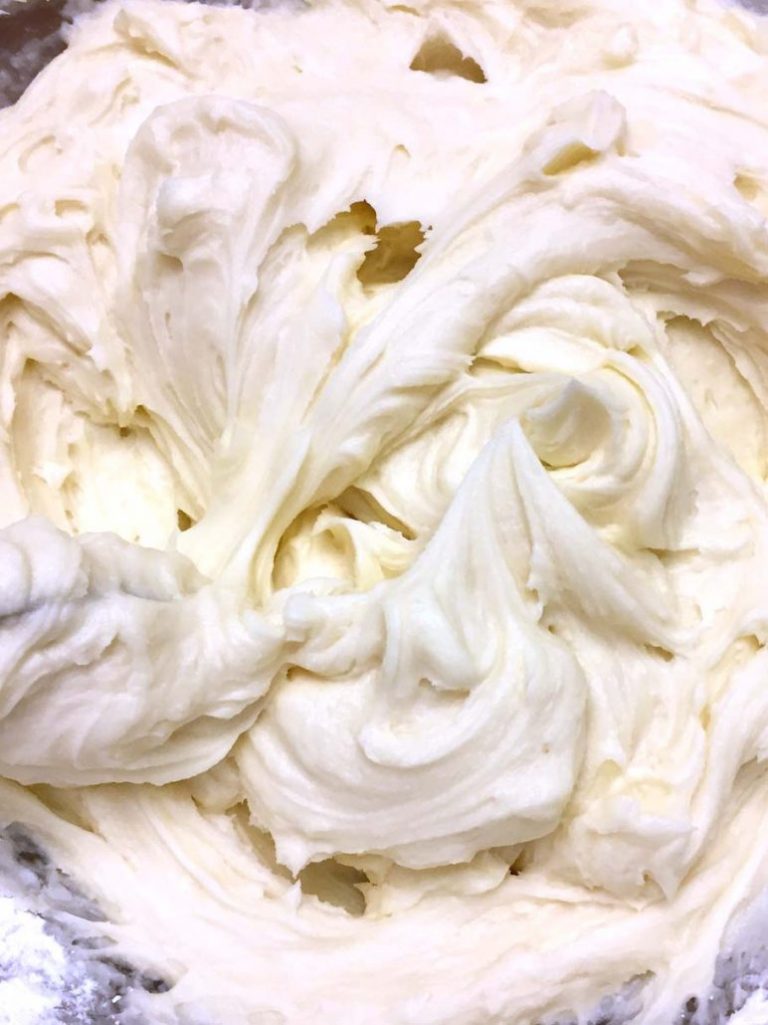 Homemade Buttercream Frosting