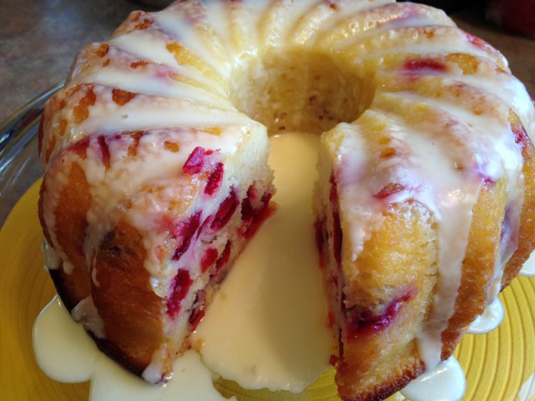 CRANBERRY ORANGE CAKE