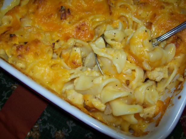 CHICKEN MACARONI CASSEROLE