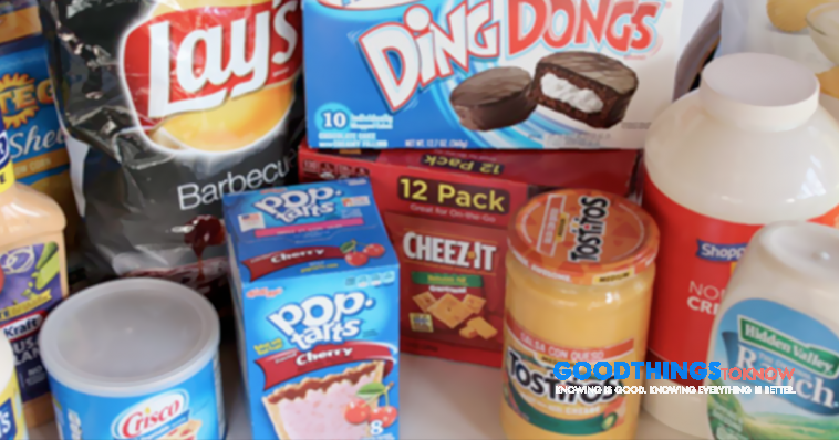 Oncologists Urge You To Stop Eating These 8 Foods That Can Increase Your Cancer Risk