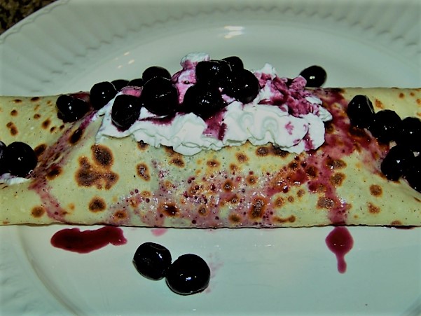 CZECH CREPES WITH BERRIES AND CREAM
