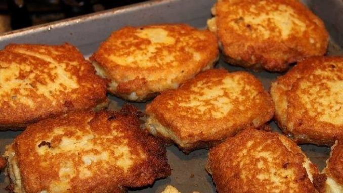 Old Fashioned Salmon Patties