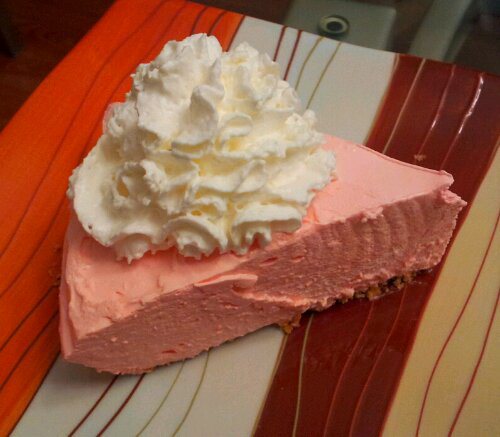 Low Carb Strawberry Cheesecake