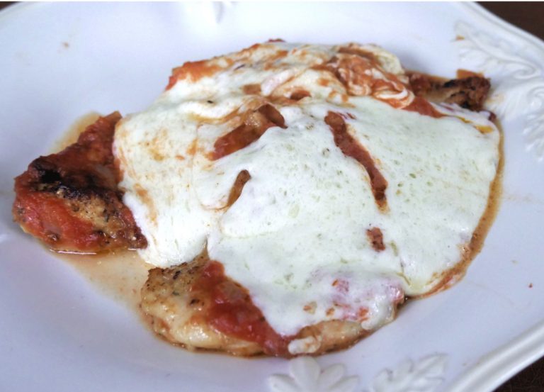 KETO Chicken Parmigiana