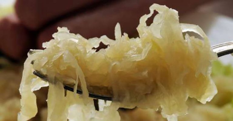 One Mouthful of Delicious Sauerkraut = 1 Bottle of Probiotics!?