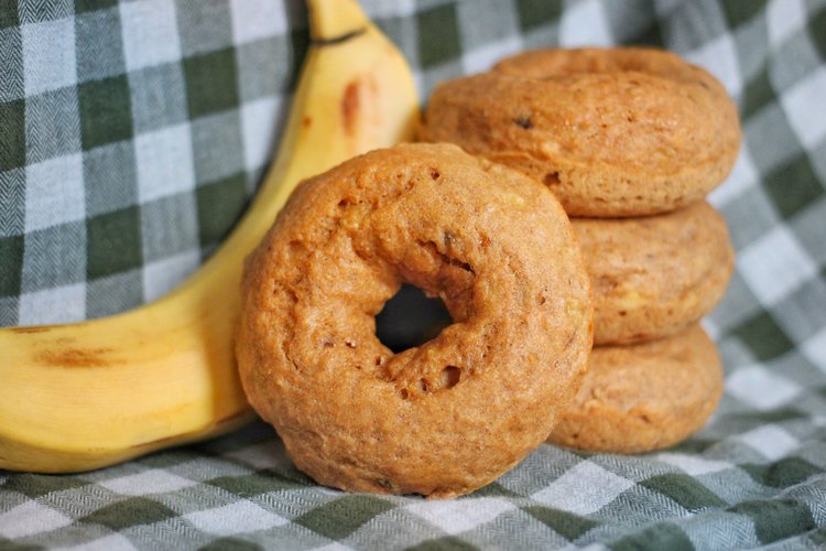 Slimming World Baked Banana Doughnuts
